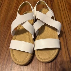 Dream Pair white sandals